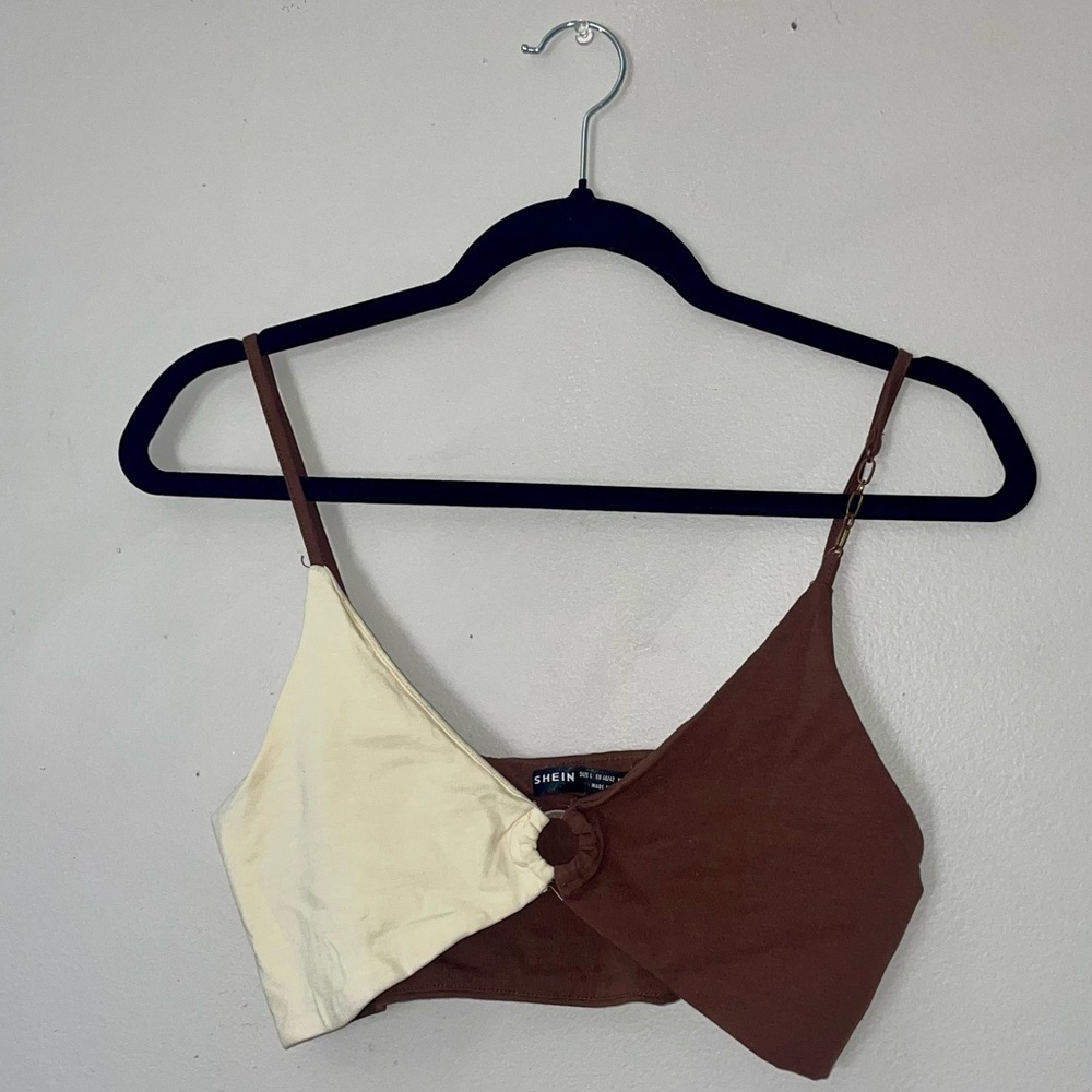 Two-Tone Colorblock Crop Top